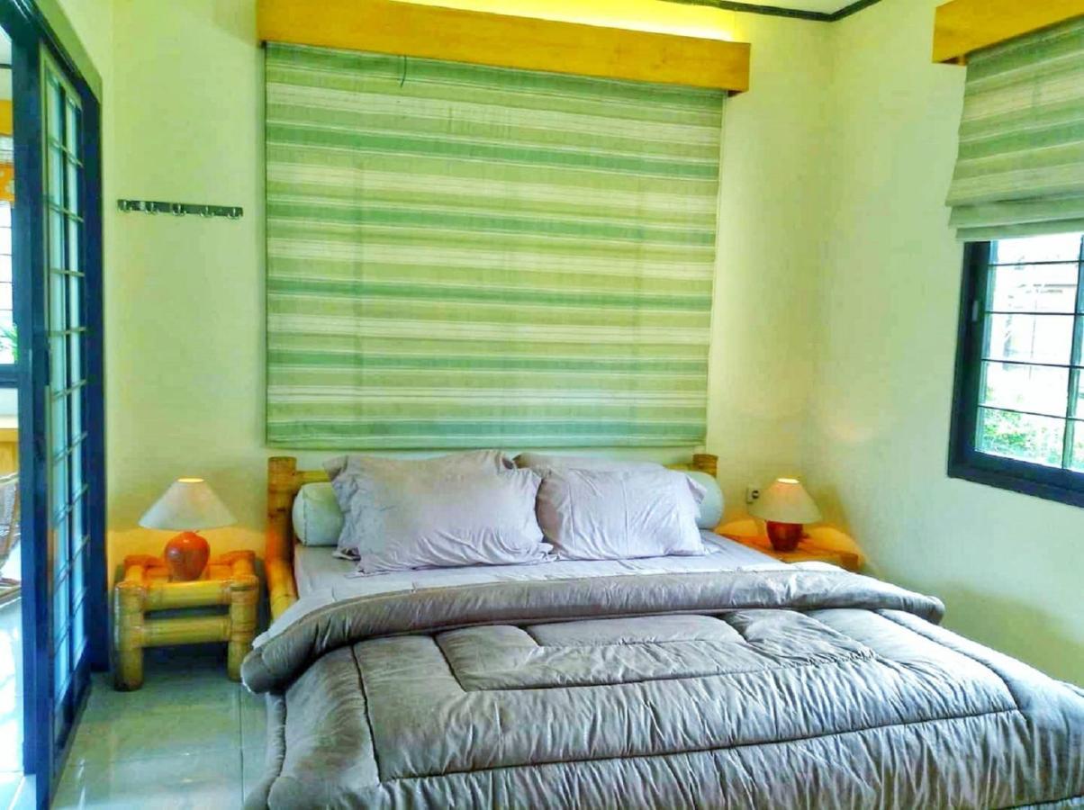 Designer Villa Osaka Puncak Εξωτερικό φωτογραφία