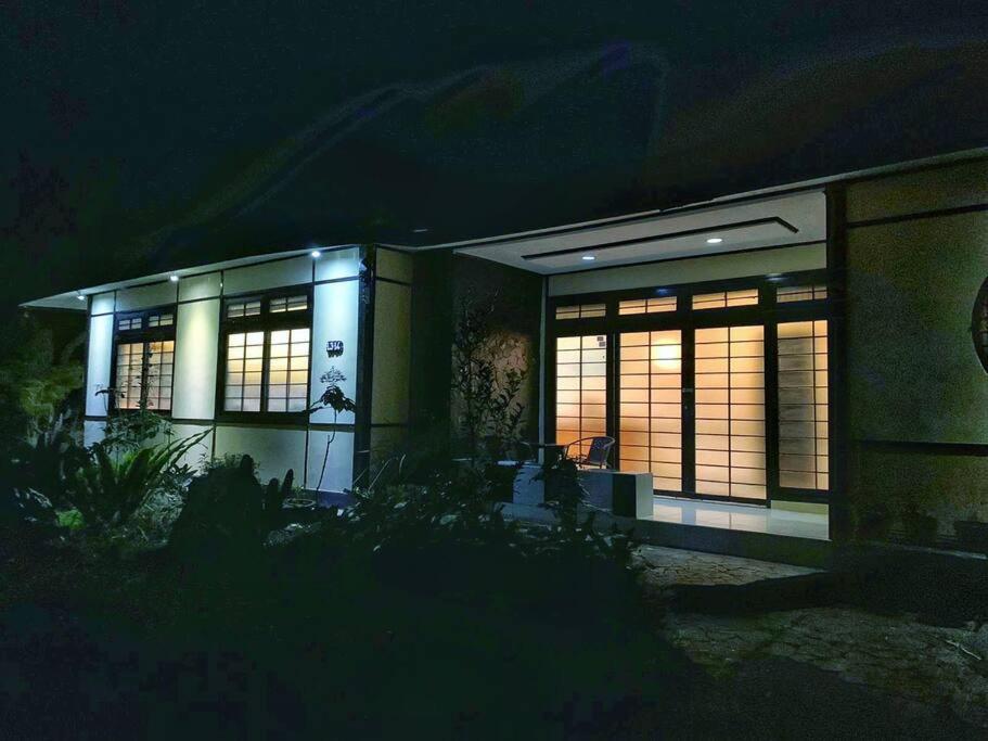Designer Villa Osaka Puncak Εξωτερικό φωτογραφία