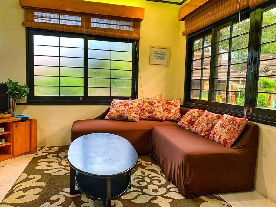 Designer Villa Osaka Puncak Εξωτερικό φωτογραφία