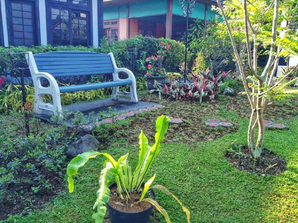 Designer Villa Osaka Puncak Εξωτερικό φωτογραφία
